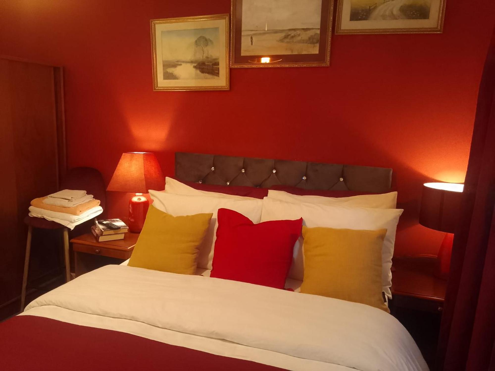 Cosy Stay In Walsall By Ideal Home Bloxwich Exterior foto
