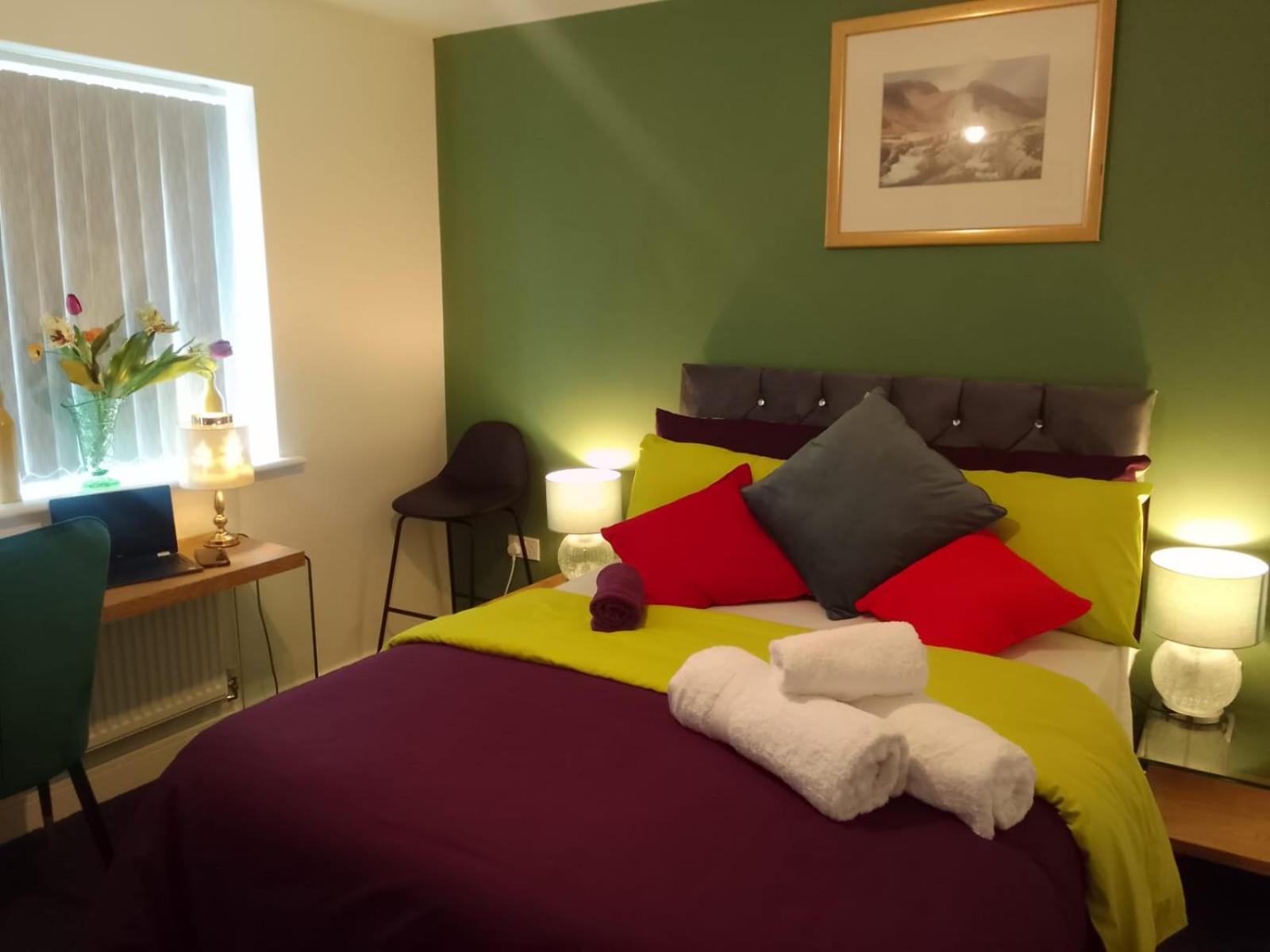Cosy Stay In Walsall By Ideal Home Bloxwich Exterior foto