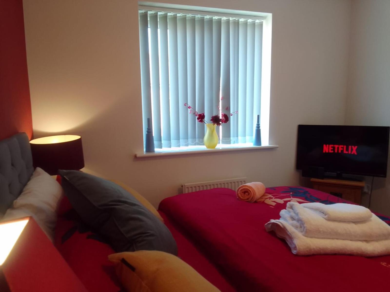 Cosy Stay In Walsall By Ideal Home Bloxwich Exterior foto